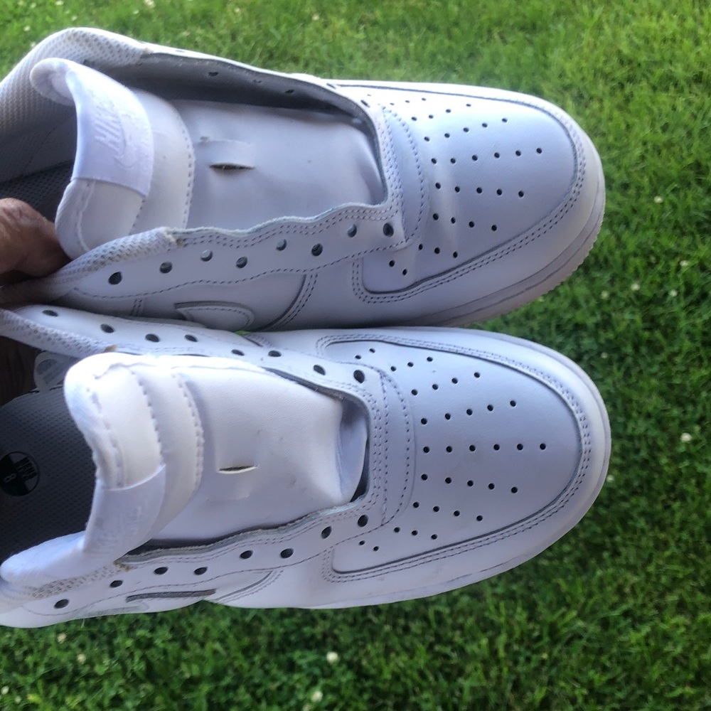 Air Force 1 
Men’s 8
Women’s 9.5 to 10